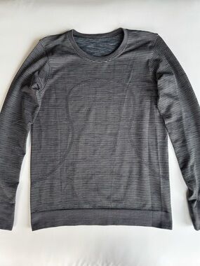 Lululemon Swiftly Relaxed Long Sleeve Top